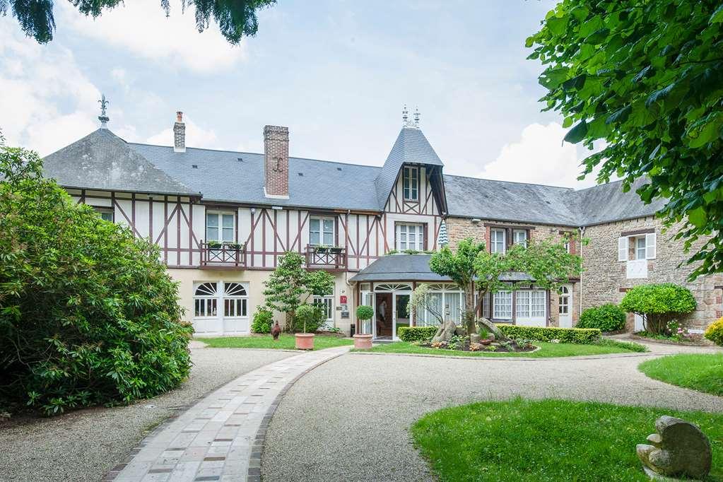 فندق Le Manoir Du Lys, The Originals Relais Bagnoles de l'Orne Normandie المظهر الخارجي الصورة