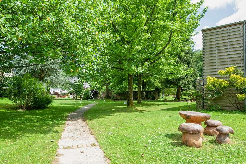 فندق Le Manoir Du Lys, The Originals Relais Bagnoles de l'Orne Normandie المظهر الخارجي الصورة